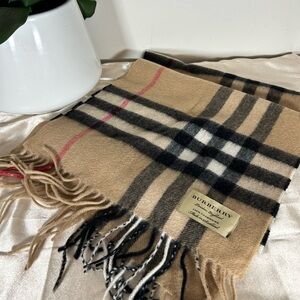 Authentic Burberry Class Retail Store Long Scarf CashMere